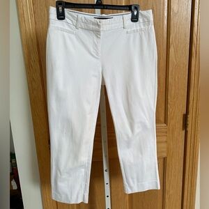 The Limited Signature Stretch White Straight Skinny Crop Capri Size 4